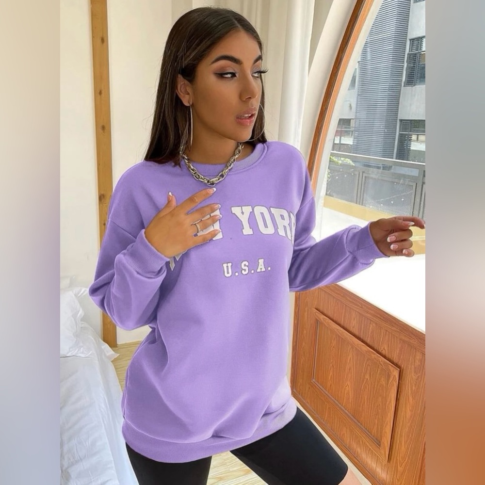 NWOT Women's Drop Shoulder Letter Graphic New York Sweatshirt - Sz M
